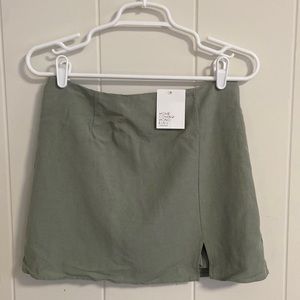 Light jade green skort